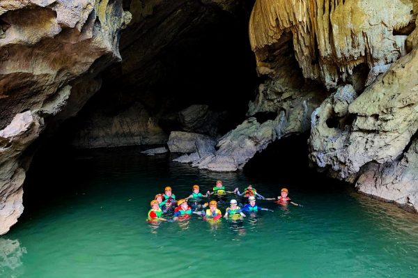 Hang Tien Cave Swimming - Phong Nha Private Car