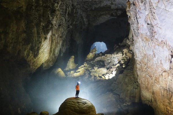 Rock Climbing Son Doong Cave Vietnam - Phong Nha Private Car