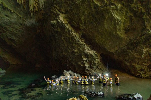 Tra Ang Cave Swimming - Phong Nha Private Car