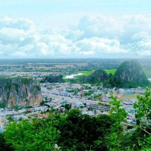 Da Nang to Marble Mountain Private Car- Phong Nha Private Car Travel