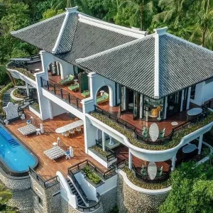 Hoi An To InterContinental Danang Sun Peninsula Resort Private Car - Phong Nha Private Car