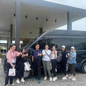 Dong Hoi to Phong Nha limousine - Phong Nha Private Car