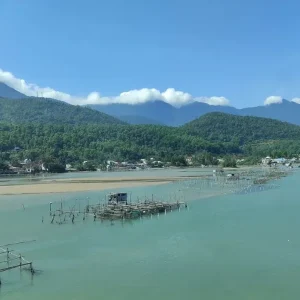 Private Car From Da Nang To Dong Hoi - Phong Nha Private Car