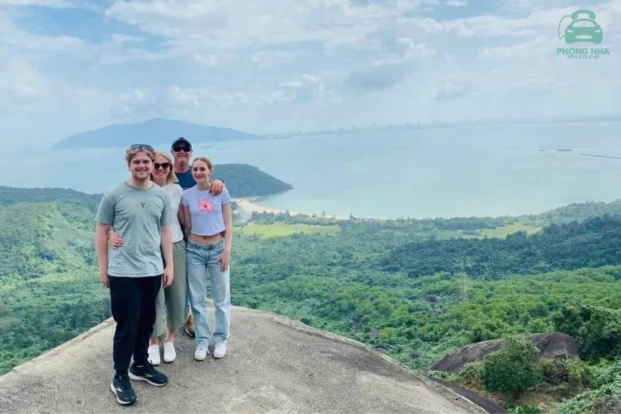 Da Nang To Dong Hoi By Luxury Car Transfer - Phong Nha Private Car